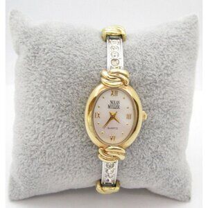 Women Nolan Miller Crystals Quartz WR Analog 22mm Dial Causal Oval Watch (G286)